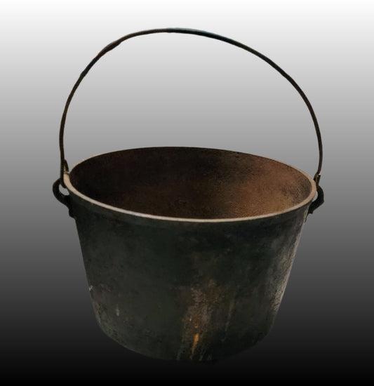 1800's 3-Leg Cast Iron Kettle Bean Pot (7KE)