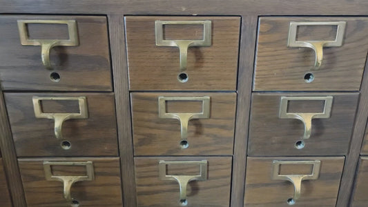 VTG 1970s 15-Drawer Standing Card Catalog